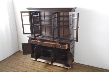 中古　松本民芸家具　クラシカルな雰囲気のダイヤカット型飾り棚(キャビネット、戸棚、食器棚、カップボード、収納棚、上下バラ売り可能)(定価推定約135万円)(R-061400)