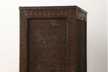 中古　軽井沢彫り　満開の桜の彫刻が見事なチェスト(和たんす、引き出し、衣装箪笥、整理箪笥、サイドチェスト)(R-061406)