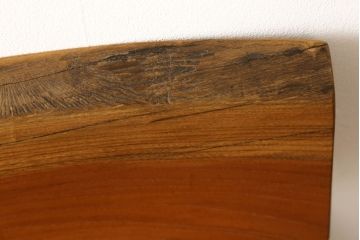 中古　国産　手造り工芸家具　総欅(ケヤキ)材　木のぬくもり感じる個性的なアームチェア(木製チェア、椅子、イス、高座椅子、安楽椅子、板座チェア)(R-061408)