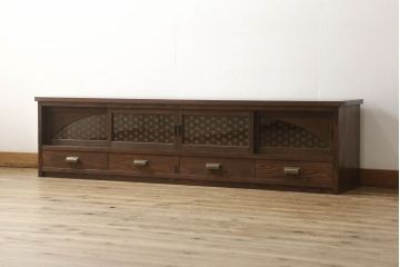 ラフジュ工房オリジナル　古建具リメイク　レーザー組子入り　品のある佇まいが魅力的なテレビ台(ローボード、リビングボード、テレビボード、戸棚、収納棚)(R-061410)