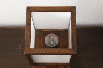 ヴィンテージ照明　絶版品　民芸灯具工房　総欅(ケヤキ)材　あんどんデザインのテーブルスタンド(九州民芸、デスクスタンド、スタンドライト、行灯、行燈、照明、ビンテージ)(R-061416)