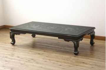 中古　韓国民芸家具　華やかな螺鈿(ラデン)細工が目を惹く座卓(ローテーブル、センターテーブル)(R-061419)