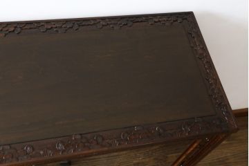 中古　軽井沢彫り　隅々まで施された桜の彫刻が美しい収納棚(戸棚、飾り棚、キャビネット)(R-061425)