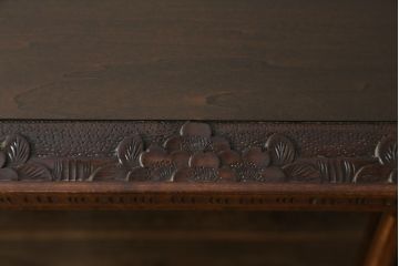 中古　軽井沢彫り　隅々まで施された桜の彫刻が美しい収納棚(戸棚、飾り棚、キャビネット)(R-061425)