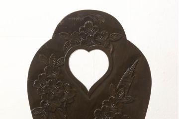 和製ビンテージ　日光彫り　楠木(クスノキ)材　「現代の名工」　卓越技能者　石田英吉作　贅沢にあしらわれた桜の花が美しいドレッサー+チェアセット(鏡台、ミラー、椅子、ヴィンテージ)(R-061430)