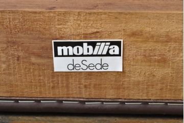 中古　デセデ(de Sede)　DS-13　ブラウン色　本革　シンプルモダンなフォルムが格好良い1人掛けレザーソファ(アームチェア、一人掛けソファ)(定価約60万円)(R-061444)