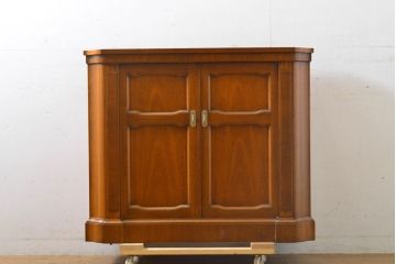 中古　美品　DREXEL HERITAGE(ドレクセルヘリテイジ)　TRIUNE(トライユン)シリーズ　マホガニー材　ホールチェスト(サイドボード、サイドキャビネット、収納棚、戸棚)(定価約30万円)(R-061445)
