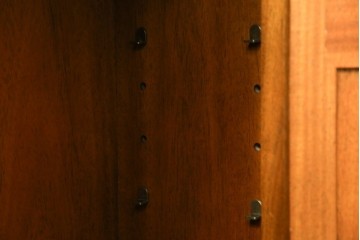 中古　美品　DREXEL HERITAGE(ドレクセルヘリテイジ)　TRIUNE(トライユン)シリーズ　マホガニー材　ホールチェスト(サイドボード)　定価約30万円相当　(R-061445)