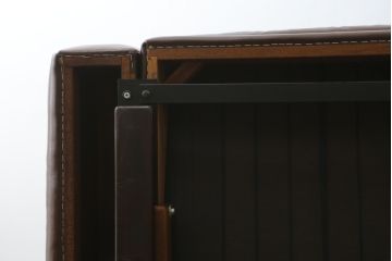 中古　デセデ(de Sede)　DS-13　ブラウン色　本革　シンプルモダンなフォルムが格好良い1人掛けレザーソファ(アームチェア、一人掛けソファ)(定価約60万円)(R-061446)