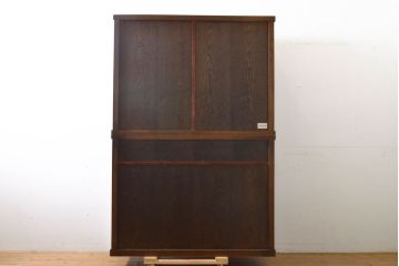 中古　民芸家具　展示未使用品　タモ材　上質な和の空間づくりに取り入れたいシックな水屋箪笥(収納棚、戸棚、食器棚、重ね戸棚、キャビネット)(R-061454)