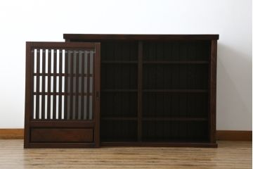 中古　民芸家具　展示未使用品　タモ材　上質な和の空間づくりに取り入れたいシックな水屋箪笥サイドボード(収納棚、戸棚、食器棚、キャビネット)(R-061455)