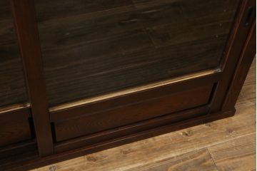 中古　民芸家具　展示未使用品　タモ材　上質な和の空間づくりに取り入れたいシックな水屋箪笥サイドボード(収納棚、戸棚、食器棚、キャビネット)(R-061455)