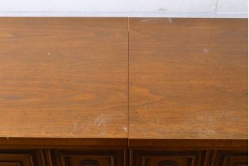 中古　美品　DREXEL HERITAGE(ドレクセルヘリテイジ)　FRANCESCA(フランチェスカ)シリーズ　拡張式の天板が付いたサイドボード(サーバー、カウンター、収納棚)(R-061457)