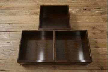 中古　民芸家具　高級品　鉄刀木(タガヤサン)　大人のシックなお部屋づくりにおすすめの本箱(本棚、書棚、ブックケース、戸棚、収納棚、飾り棚、キャビネット)(R-061460)