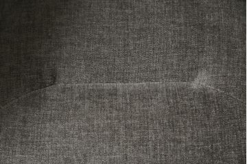 中古　超美品　イタリア　ミノッティ(Minotti)　シンプルモダンなデザインが美しい回転式ダイニングチェア(定価35万円)(回転イス、椅子)(R-061467)