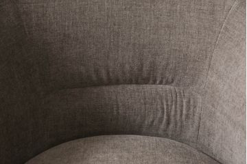 中古　超美品　イタリア　ミノッティ(Minotti)　シンプルモダンなデザインが美しい回転式ダイニングチェア(定価35万円)(回転イス、椅子)(R-061468)