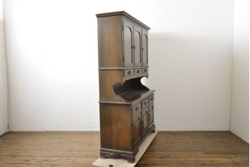 中古　横浜クラシック家具　ノックオンウッド(knockonwood)　Hand Made　上品なデザインが美しいカップボード(食器棚、飾り棚、戸棚、収納棚、キャビネット)(R-061496)