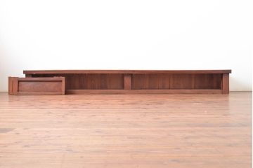 和製アンティーク　幅2860mm　三方ケヤキ(欅)材　希少!上がり框としても使える極厚天板一枚板のローボード(テレビ台、置床、テレビボード、リビングボード、収納棚、戸棚)(R-061499)