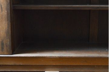 和製アンティーク　モダンデザイン　ナラ材　日本のアンティークでは珍しいデザインのサイドボード(本棚、ブックケース、本箱、書棚、戸棚、収納棚)(R-061505)