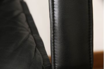 希少!　ヨーロッパビンテージ　ドイツ　girsberger(ギルスバーガー)社　trilax(トリラックス)　本革　ドイツらしい機能美が光るレザーオフィスチェア(アームチェア、ワークチェア、ヴィンテージ)(R-061508)