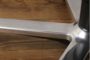 希少!　ヨーロッパビンテージ　ドイツ　girsberger(ギルスバーガー)社　trilax(トリラックス)　本革　ドイツらしい機能美が光るレザーオフィスチェア(アームチェア、ワークチェア、ヴィンテージ)(R-061508)