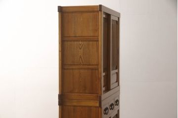 中古　民芸家具　超美品　展示品　ニレ材　品のある佇まいが美しい三尺水屋箪笥(収納棚、戸棚、食器棚、重ね戸棚、キャビネット)(R-061509)