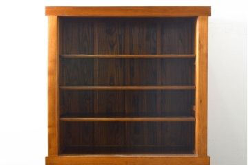 中古　民芸家具　超美品　展示品　ニレ材　品のある佇まいが美しい三尺水屋箪笥サイドボード(収納棚、戸棚、食器棚、キャビネット)(R-061510)