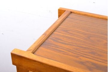 中古　民芸家具　超美品　展示品　ニレ材　品のある佇まいが美しい三尺水屋箪笥サイドボード(収納棚、戸棚、食器棚、キャビネット)(R-061511)