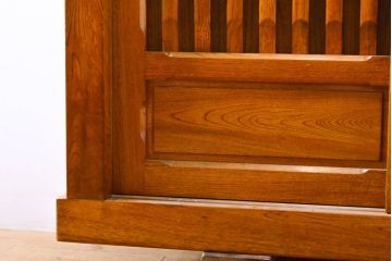 中古　民芸家具　超美品　展示品　ニレ材　品のある佇まいが美しい三尺水屋箪笥サイドボード(収納棚、戸棚、食器棚、キャビネット)(R-061511)