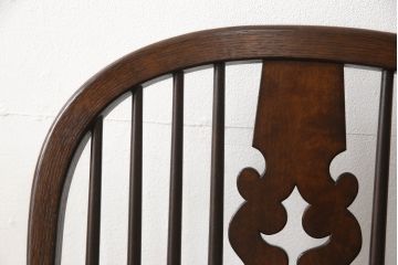 中古　美品　松本民芸家具　透かし彫りや挽き物加工など、細部まで凝ったつくりのW型ロッキングチェア(板座チェア、アームチェア)(R-061512)