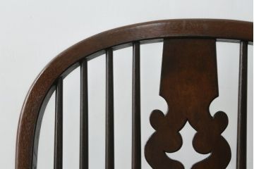 中古　美品　松本民芸家具　透かし彫りや挽き物加工など、細部まで凝ったつくりのW型ロッキングチェア(板座チェア、アームチェア)(R-061513)