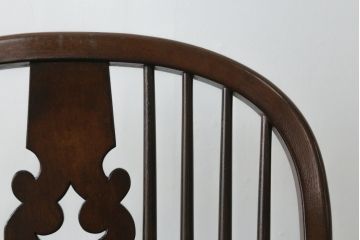 中古　美品　松本民芸家具　透かし彫りや挽き物加工など、細部まで凝ったつくりのW型ロッキングチェア(板座チェア、アームチェア)(R-061513)