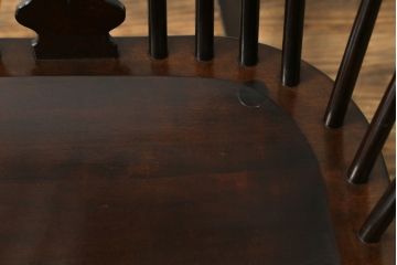 中古　美品　松本民芸家具　透かし彫りや挽き物加工など、細部まで凝ったつくりのW型ロッキングチェア(板座チェア、アームチェア)(R-061513)