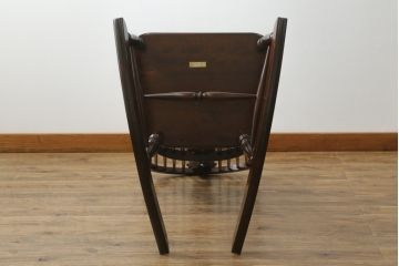 中古　美品　松本民芸家具　透かし彫りや挽き物加工など、細部まで凝ったつくりのW型ロッキングチェア(板座チェア、アームチェア)(R-061513)