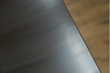 中古　美品　イタリア家具　arflex(アルフレックス)　COMPOSER(コンポーザー)　シンプルなデザインがお部屋に馴染みやすい!!フラップダウン扉収納付きチェスト　(R-061520)