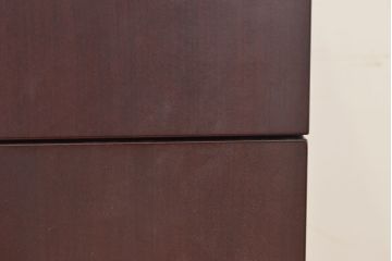 中古　美品　イタリア家具　arflex(アルフレックス)　COMPOSER(コンポーザー)　シンプルなデザインがお部屋に馴染みやすい!!フラップダウン扉収納付きチェスト(引き出し、サイドチェスト、サイドボード)(R-061520)