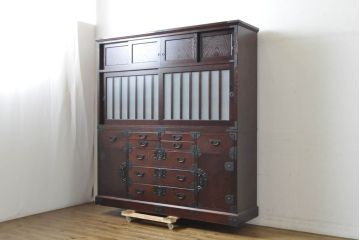 中古　筑後民芸　上質な和の雰囲気を高める茶箪笥(茶棚、戸棚、収納棚、食器棚、整理箪笥、収納箪笥、チェスト、キャビネット、引き出し、和箪笥、和たんす、和タンス)(R-061523)