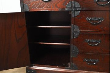 中古　筑後民芸　上質な和の雰囲気を高める茶箪笥(茶棚、戸棚、収納棚、食器棚、整理箪笥、収納箪笥、チェスト、キャビネット、引き出し、和箪笥、和たんす、和タンス)(R-061523)