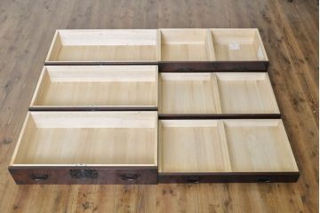 中古　筑後民芸　上質な和の雰囲気を高める茶箪笥(茶棚、戸棚、収納棚、食器棚、整理箪笥、収納箪笥、チェスト、キャビネット、引き出し、和箪笥、和たんす、和タンス)(R-061523)