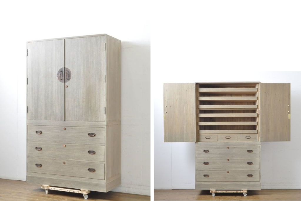 中古　繊細なデザインの金具が魅力的な加茂総桐箪笥　(R-061525)