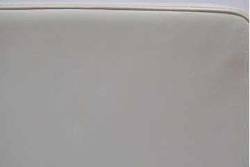 中古　美品　イタリア家具　Poltrona Frau(ポルトローナフラウ)　SEDIA LIZ(セディアリッツ)　スタイリッシュな空間を演出するダイニングチェア2脚セット　セット定価約29万円　(R-061528)