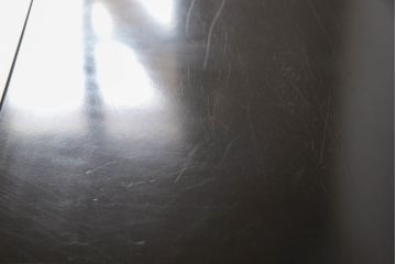 中古　イタリア家具　arflex(アルフレックス)　COMPOSER(コンポーザー)　シンプルなデザインでお部屋に馴染みやすいキャビネット(サイドボード、サイドキャビネット、収納棚、戸棚)(R-061532)