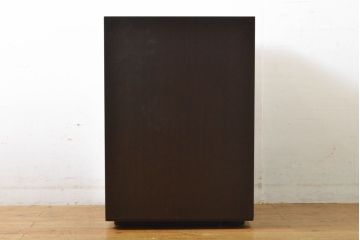 中古　イタリア家具　arflex(アルフレックス)　COMPOSER(コンポーザー)　シンプルなデザインでお部屋に馴染みやすいサイドチェスト(引き出し、サイドボード)(R-061533)