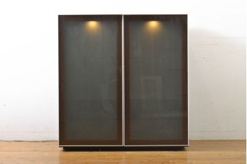 中古　イタリア　arflex(アルフレックス)　COMPOSER(コンポーザー)　希少な絶版品!　洗練された空間を演出するキャビネット(収納棚、戸棚、サイドキャビネット)(R-061534)
