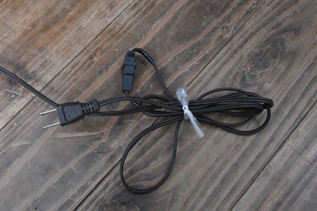 中古　イタリア　arflex(アルフレックス)　COMPOSER(コンポーザー)　希少な絶版品!　洗練された空間を演出するキャビネット　(R-061534)