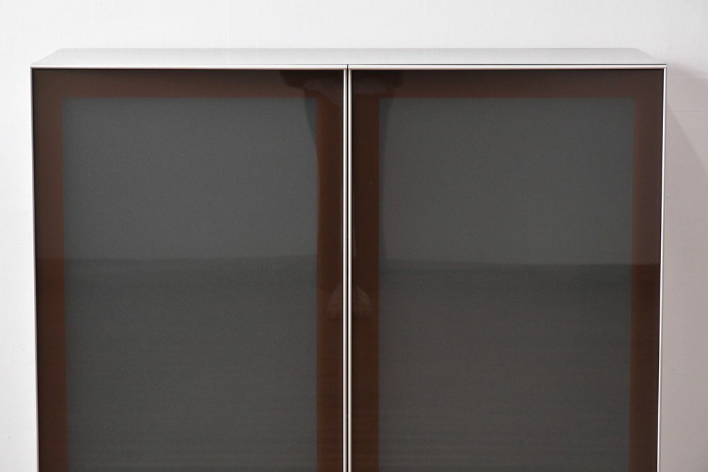 中古　イタリア　arflex(アルフレックス)　COMPOSER(コンポーザー)　希少な絶版品!　洗練された空間を演出するキャビネット　(R-061534)