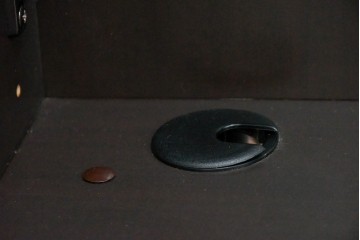 中古　イタリア　arflex(アルフレックス)　COMPOSER(コンポーザー)　希少な絶版品!　洗練された空間を演出するキャビネット　(R-061534)