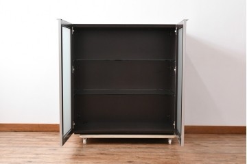 中古　イタリア　arflex(アルフレックス)　COMPOSER(コンポーザー)　希少な絶版品!　洗練された空間を演出するキャビネット　(R-061534)