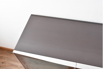 中古　イタリア　arflex(アルフレックス)　COMPOSER(コンポーザー)　希少な絶版品!　洗練された空間を演出するキャビネット　(R-061534)