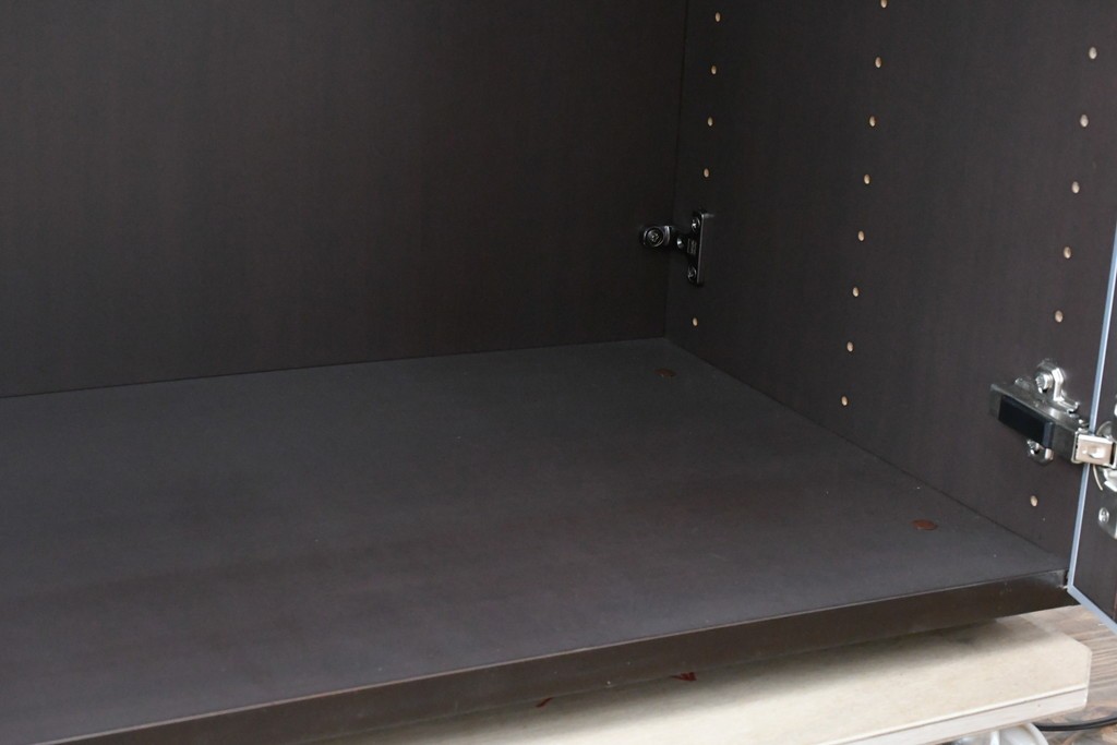 中古　イタリア　arflex(アルフレックス)　COMPOSER(コンポーザー)　希少な絶版品!　洗練された空間を演出するキャビネット　(R-061534)